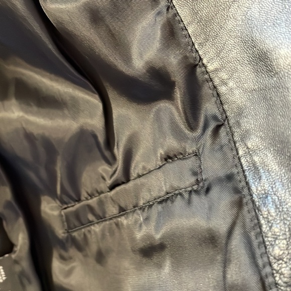 Kenneth Cole Reaction Leather Jacket - Picture 4 of 9